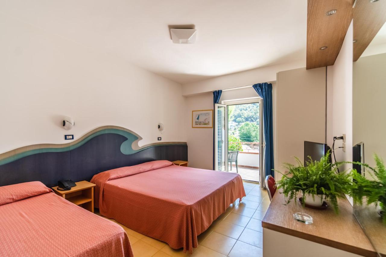 Hotel D'Amato Peschici Eksteriør bilde